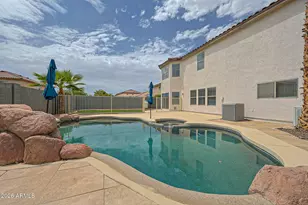 15569 W Gelding Dr, Surprise, AZ 85379 - Photo 45