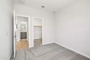 30171 W Windrose Dr, Buckeye, AZ 85396 - Photo 13