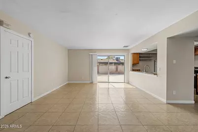 5220 N 68th Avenue, Glendale, AZ 85303 - Photo 13
