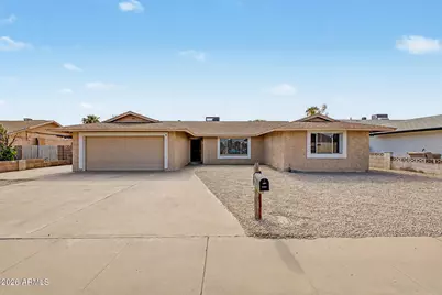 5220 N 68th Avenue, Glendale, AZ 85303 - Photo 1