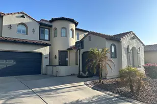 419 W Balsam Dr, Chandler, AZ 85248 - Photo 3