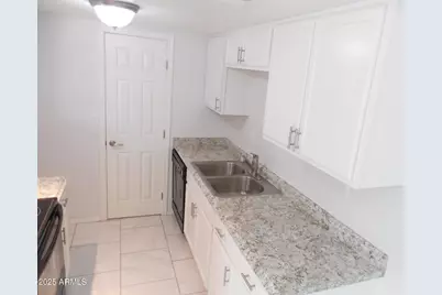 4712 E Broadway Road, Phoenix, AZ 85040 - Photo 5