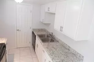 4712 E Broadway Rd, Phoenix, AZ 85040 - Photo 5