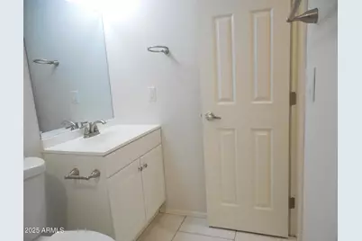 4712 E Broadway Road, Phoenix, AZ 85040 - Photo 9