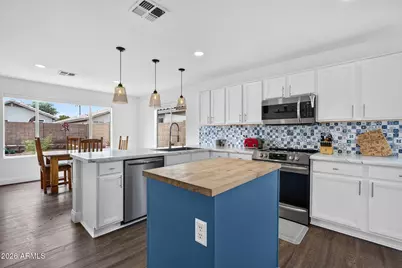 28 N Birch Street, Gilbert, AZ 85233 - Photo 11