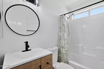 28 N Birch Street, Gilbert, AZ 85233 - Photo 17