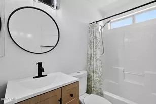 28 N Birch St, Gilbert, AZ 85233 - Photo 17