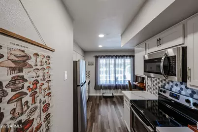 18621 N 104th Drive, Sun City, AZ 85373 - Photo 23