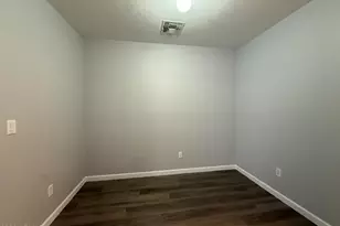 10823 N 70th Ave, Peoria, AZ 85345 - Photo 23