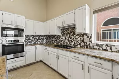 18846 N 88th Drive, Peoria, AZ 85382 - Photo 13