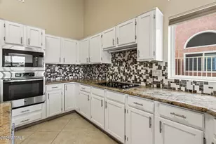 18846 N 88th Dr, Peoria, AZ 85382 - Photo 13