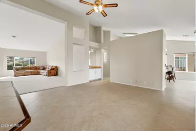 18846 N 88th Drive, Peoria, AZ 85382 - Photo 9
