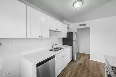 3731 W Glenn Drive, Phoenix, AZ 85051 - Photo 15