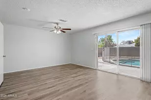 3731 W Glenn Dr, Phoenix, AZ 85051 - Photo 7
