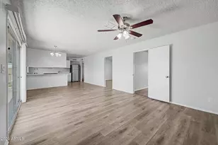 3731 W Glenn Dr, Phoenix, AZ 85051 - Photo 9