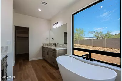 553 W Cavalry Road, New River, AZ 85087 - Photo 9