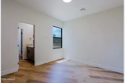 553 W Cavalry Road, New River, AZ 85087 - Photo 11