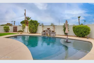 8562 E Turney Avenue, Scottsdale, AZ 85251 - Photo 17