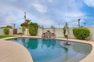 8562 E Turney Ave, Scottsdale, AZ 85251 - Photo 17