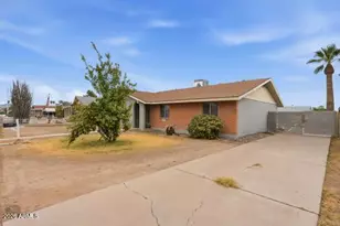3709 W Yucca St, Phoenix, AZ 85029 - Photo 3