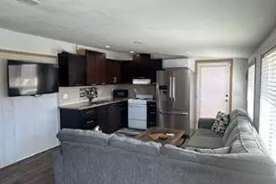 841 W Watson Dr, Tempe, AZ 85283 - Photo 5