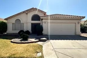 1667 S Sycamore Pl, Chandler, AZ 85286 - Photo 1