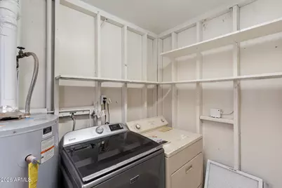 2242 E Chipman Road, Phoenix, AZ 85040 - Photo 17