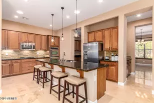 3139 E Harwell Rd, Phoenix, AZ 85042 - Photo 5