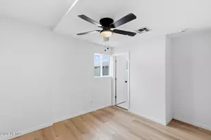 2750 E Wier Ave, Phoenix, AZ 85040 - Photo 9
