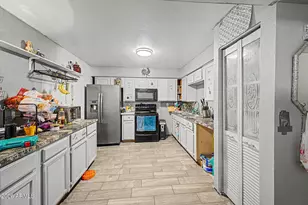 615 N Hobson, Mesa, AZ 85203 - Photo 9