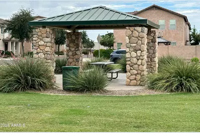 5216 W Albeniz Place, Phoenix, AZ 85043 - Photo 29