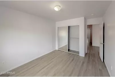 5216 W Albeniz Place, Phoenix, AZ 85043 - Photo 15