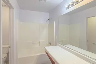 5216 W Albeniz Pl, Phoenix, AZ 85043 - Photo 21