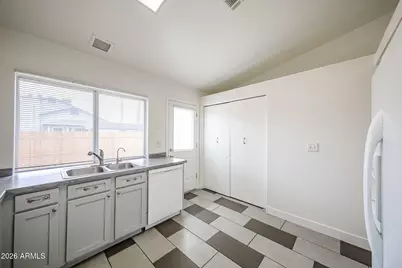 10100 N 89th Avenue #1, Peoria, AZ 85345 - Photo 5