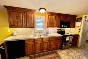 18240 North 21st St, Phoenix, AZ 85022 - Photo 9