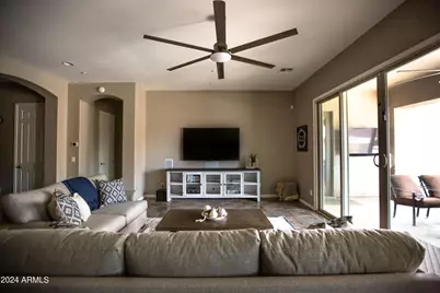 6331 S Fresno Street, Chandler, AZ 85249 - Photo 7