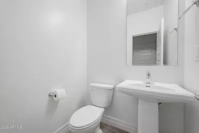 2344 E Hidalgo Avenue, Phoenix, AZ 85040 - Photo 11