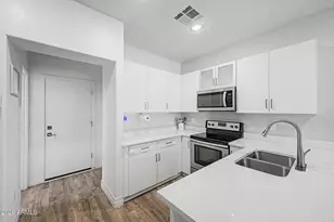 2344 E Hidalgo Ave, Phoenix, AZ 85040 - Photo 9