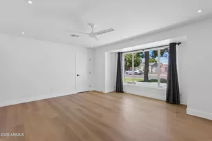 939 E Berridge Ln, Phoenix, AZ 85014 - Photo 7
