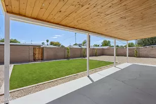 939 E Berridge Ln, Phoenix, AZ 85014 - Photo 25