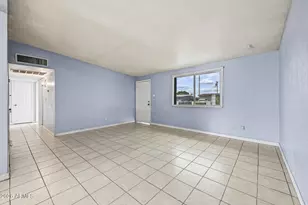 3815 N 50th Dr, Phoenix, AZ 85031 - Photo 9