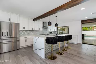 2102 E Orangewood Ave, Phoenix, AZ 85020 - Photo 9