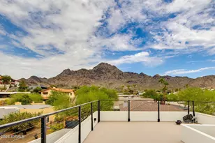 2102 E Orangewood Ave, Phoenix, AZ 85020 - Photo 29