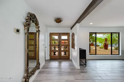 2102 E Orangewood Avenue, Phoenix, AZ 85020 - Photo 5