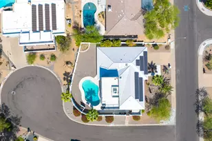 2102 E Orangewood Ave, Phoenix, AZ 85020 - Photo 31