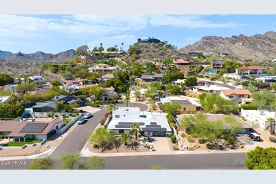 2102 E Orangewood Avenue, Phoenix, AZ 85020 - Photo 33