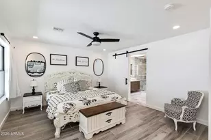 2102 E Orangewood Ave, Phoenix, AZ 85020 - Photo 13