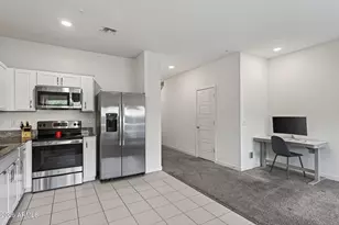 8267 N 22nd Dr, Phoenix, AZ 85021 - Photo 5