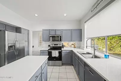 14264 S 12th Place, Phoenix, AZ 85048 - Photo 13