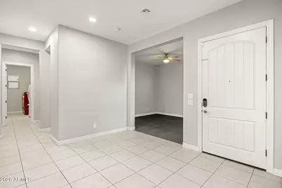 4247 E Comstock Drive, Gilbert, AZ 85296 - Photo 9